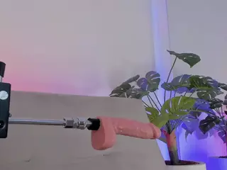 Cutie Riley's Live Sex Cam Show