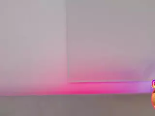 Cutie Riley's Live Sex Cam Show