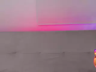Cutie Riley's Live Sex Cam Show