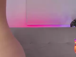 Cutie Riley's Live Sex Cam Show