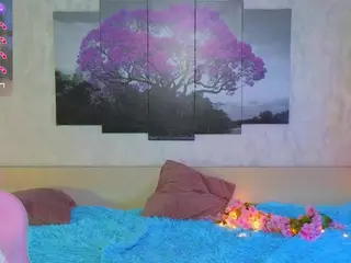 Lux's Live Sex Cam Show