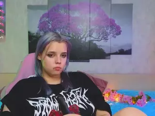 Lux's Live Sex Cam Show