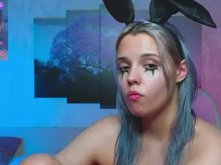 Lux's Live Sex Cam Show