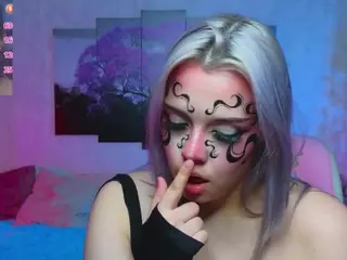 Lux's Live Sex Cam Show