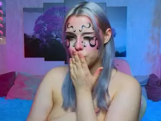 Lux's Live Sex Cam Show