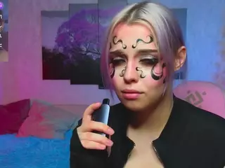 Lux's Live Sex Cam Show