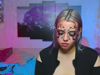 Lux's Live Sex Cam Show
