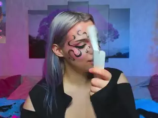 Lux's Live Sex Cam Show