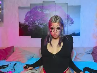 Lux's Live Sex Cam Show