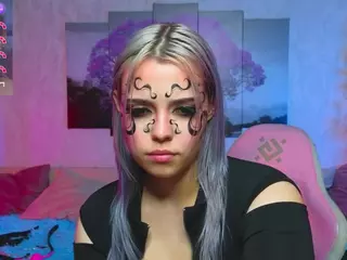 Lux's Live Sex Cam Show