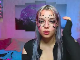 Lux's Live Sex Cam Show