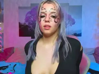 Lux's Live Sex Cam Show