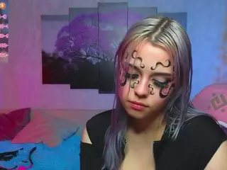 Lux's Live Sex Cam Show