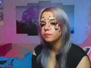 Lux's Live Sex Cam Show