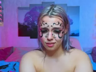Lux's Live Sex Cam Show