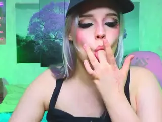 Lux's Live Sex Cam Show