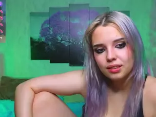 Lux's Live Sex Cam Show
