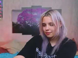 Lux's Live Sex Cam Show