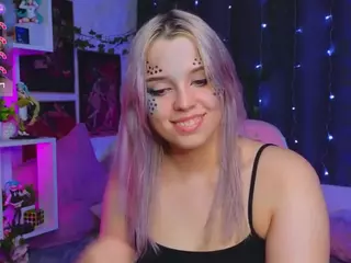 Lux's Live Sex Cam Show