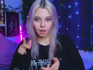 Lux's Live Sex Cam Show