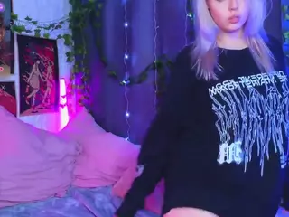 Lux's Live Sex Cam Show