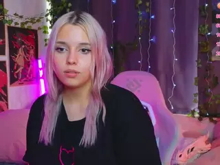 Lux's Live Sex Cam Show