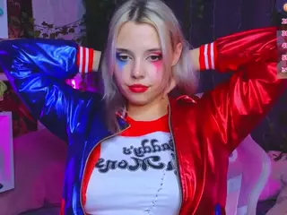 Lux's Live Sex Cam Show