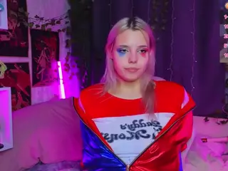 Lux's Live Sex Cam Show