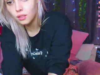 Lux's Live Sex Cam Show