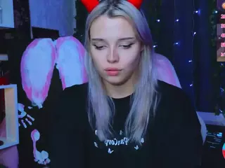 Lux's Live Sex Cam Show