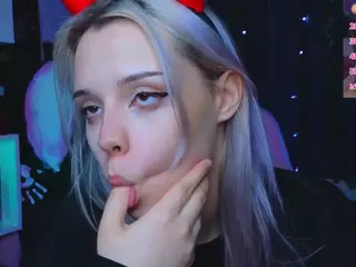 Lux's Live Sex Cam Show