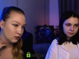 playful-sophie's Live Sex Cam Show