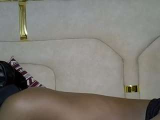 Live cam show with Sweetsanta98