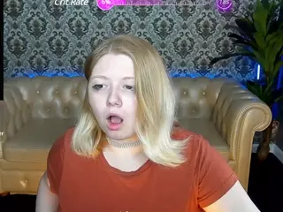 TinkerrBella's Live Sex Cam Show
