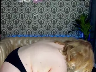 TinkerrBella's Live Sex Cam Show