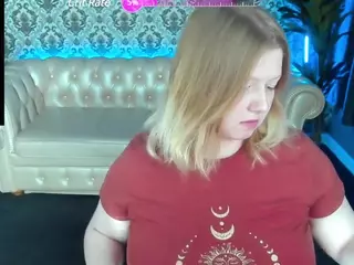 TinkerrBella's Live Sex Cam Show