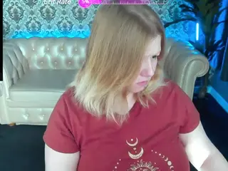 TinkerrBella's Live Sex Cam Show