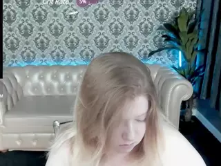 TinkerrBella's Live Sex Cam Show