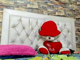 lovimorxs69's Live Sex Cam Show