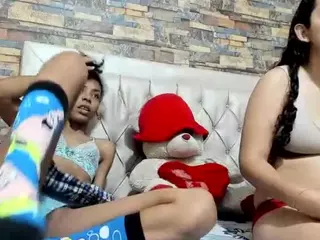 lovimorxs69's Live Sex Cam Show