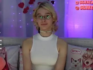 SilvaTail's Live Sex Cam Show