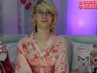 SilvaTail's Live Sex Cam Show