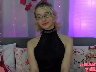 SilvaTail's Live Sex Cam Show