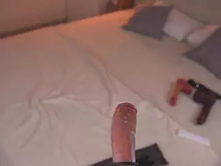 Bllowjoyy's Live Sex Cam Show