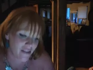 Mandabare's Live Sex Cam Show