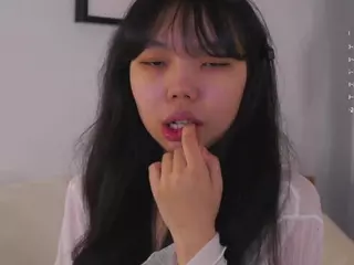 CoventinaDanby's Live Sex Cam Show