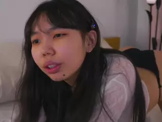 CoventinaDanby's Live Sex Cam Show