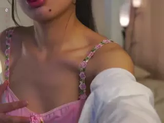 CoventinaDanby's Live Sex Cam Show