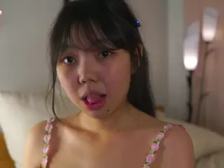 CoventinaDanby's Live Sex Cam Show