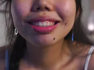 CoventinaDanby's Live Sex Cam Show